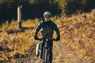 Schwalbe Pneu Al Grounder 27.5x2.35 Double Defense Addix starr mit Reflexstreifen black  Produktbild 4